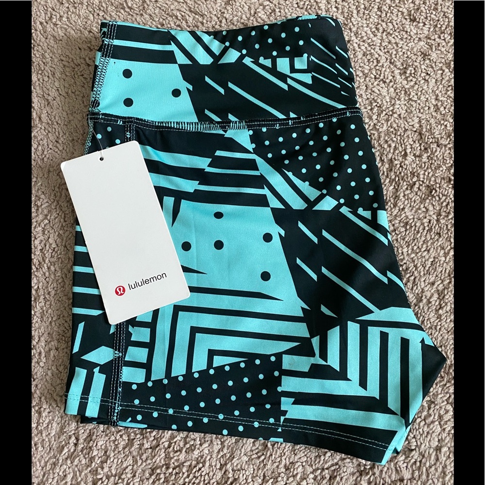 LULULEMON